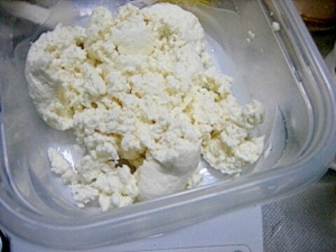 スキムミルクでカッテージチーズを手作り